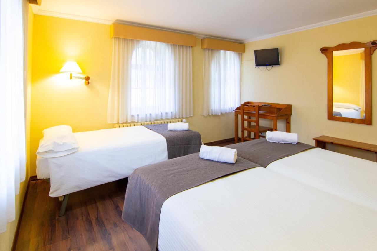 Hotel Vall De Nuria Кералбс Екстериор снимка